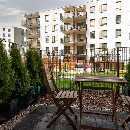 Colorful Close To The Center Great Location 公寓 *