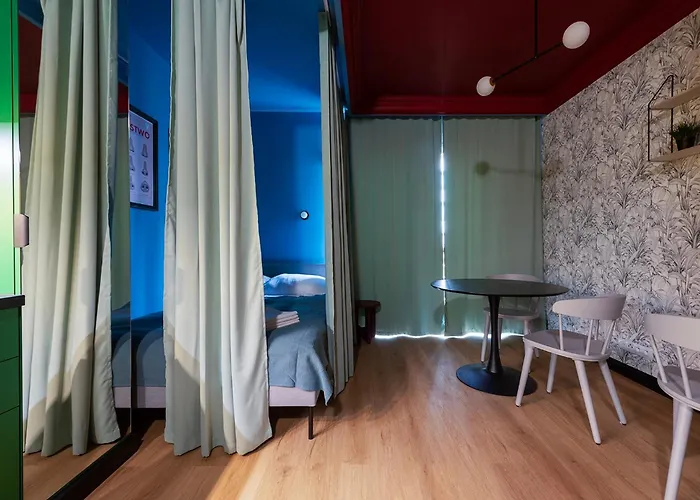 Colorful Close To The Center Great Location Varsó